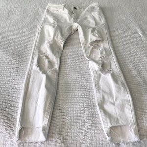 White slightly cropped jeans
